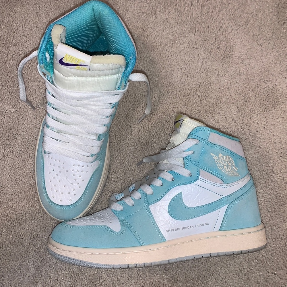 Air Jordan 1 Retro High OG turbo green